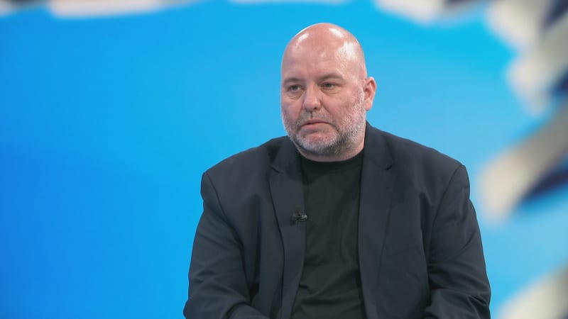 Jelínek: Povyšování Motoristů odradí i jejich voliče. Lidé chtějí skromné a zdrženlivé politiky