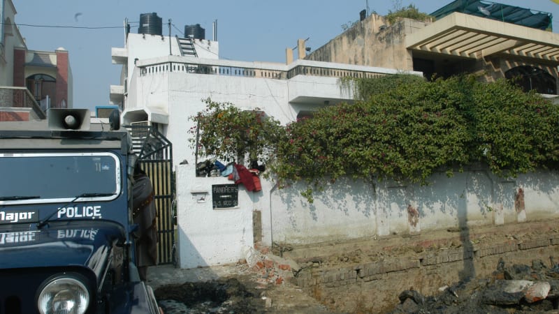 Kdo zabil naše děti? Indii straší případ domu hrůzy, ve kterém zemřelo 19 lidí