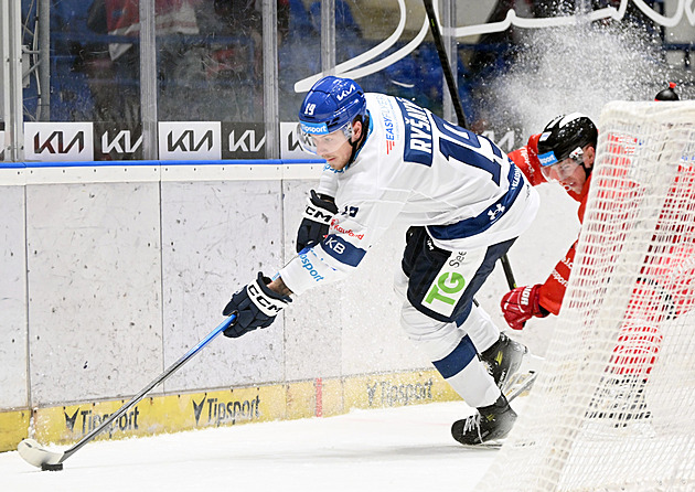 Ryšavý dostal distanc na dva zápasy, disciplinárka trestala i nafilmovaný pád