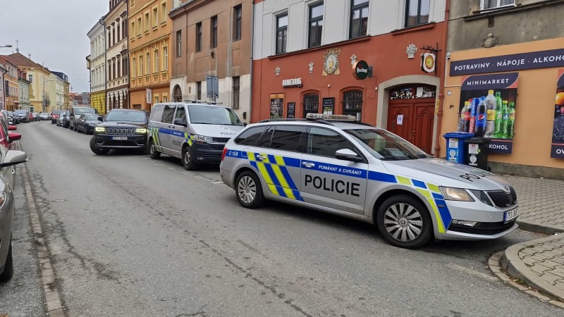 Nález dvou mrtvých v plzeňské sauně. Příčinu skonu páru vyšetřuje policie