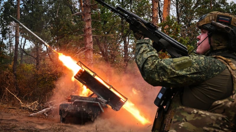 Rusové postupují a Ukrajina vypadá slabě. Čeká ji bezútěšná budoucnost, píše americký NYT