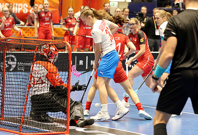 Česko - Švýcarsko 0:2. Florbalistky končí na MS druhé, o zlato je připravila koncovka