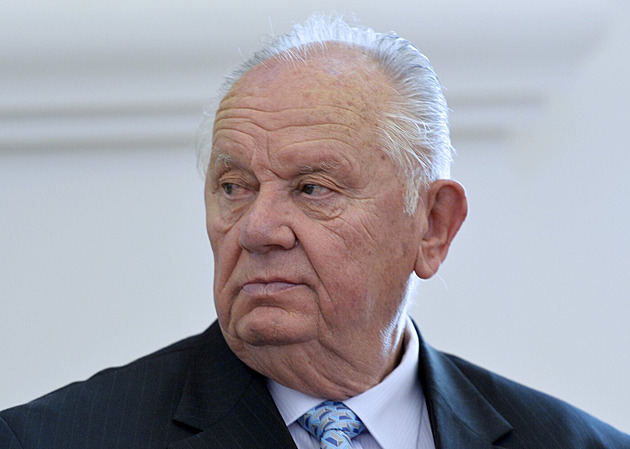 Podnikatel Josef Chromý slaví 95. narozeniny. V Austrálii proslul jako uzenář i vinař