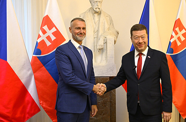 Slováci, máme vás rádi, řekl Okamura. Notovali si s Rašim o postoji k Ukrajině