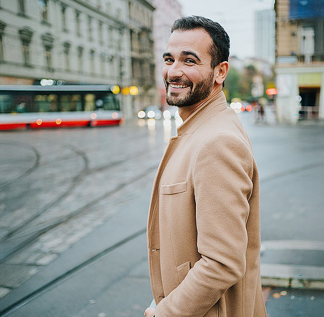 Dětská práce? Je to jinak, syna na sítích  vypustit nedokážu, píše Dominik Vršanský