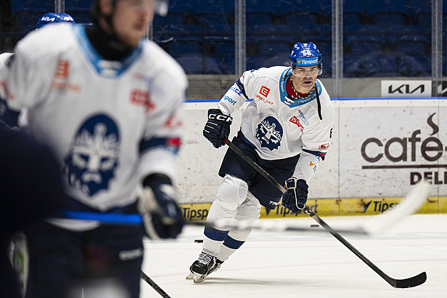 ONLINE: Litvínov opět vede nad Spartou. Třinec ztrácí, Jágr zpět v sestavě