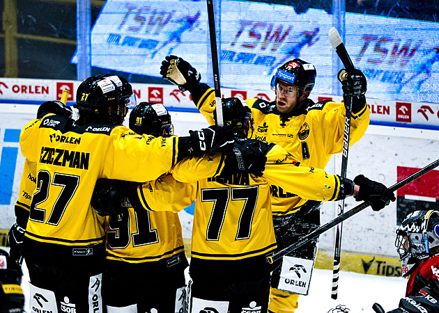 Sparta padla s posledním Litvínovem. Jágr byl při návratu u porážky, Třinec uspěl