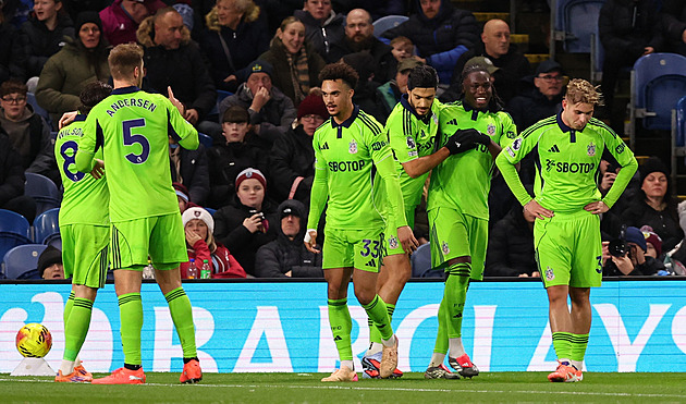 ONLINE: Poslední souboj v Anglii před Vánoci, Fulham vede nad Nottinghamem