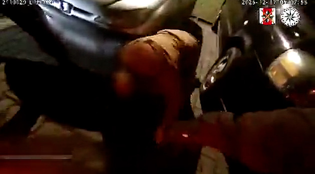 Já nic neprovedl. Nevím, co si vymýšlej. Policie ukázala zadržení podezřelých z vraždy