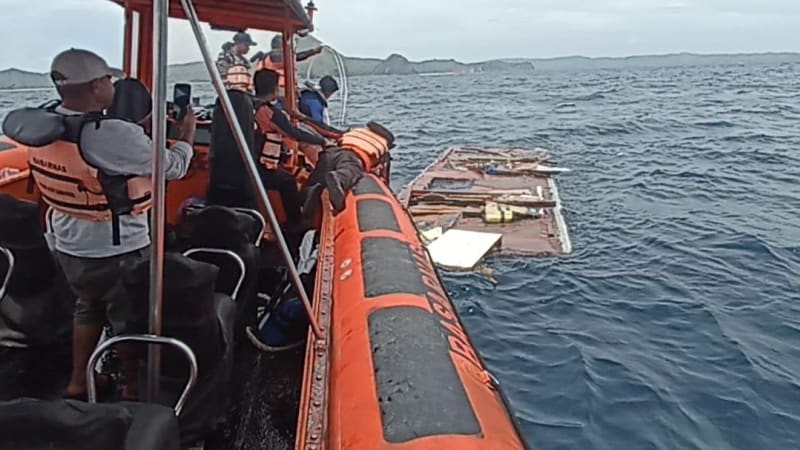 V Indonésii utonul trenér fotbalové Valencie se svými třemi dětmi