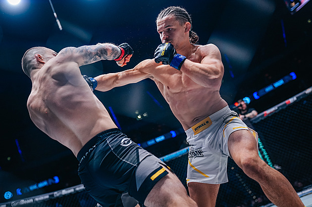 ONLINE: Oktagon 81: Německý tarzan zničil Čecha, ženský souboj skončil v krvi