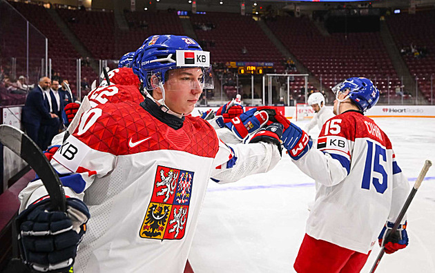 ONLINE: Česko - Finsko 1:0. Skóroval Kubiesa, junioři mají šanci v přesilovce