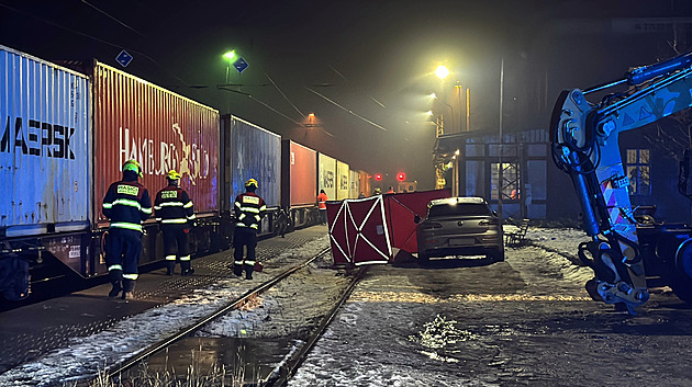 Nález mrtvoly v kolejišti pozastavil vlaky v Praze. Omezeny byly spoje do Vršovic a na Smíchov