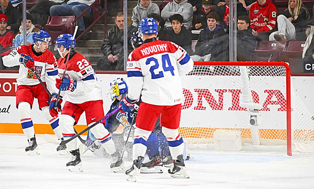 Záruba hlásil gól dříve, než ho mohli diváci vidět. Za pokažený přenos se ČT omluvila