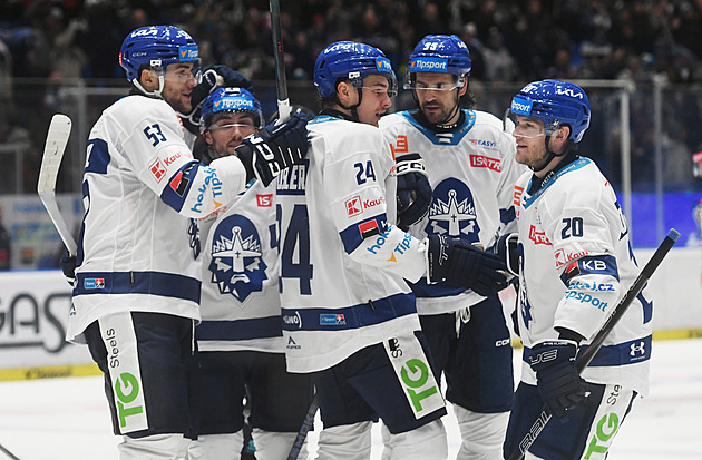 V Liberci se jedou nájezdy, Kladno pod Plekancem urvalo výhru, slaví i Pardubice
