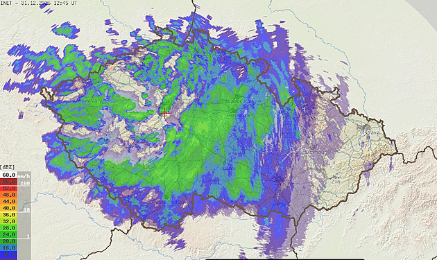 Na většině území Čech sněžilo, nadílka zkomplikovala dopravu