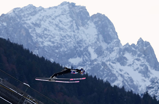 Koudelka v Ga-Pa prohrál s Kobajašim, Zajc podruhé v řadě doplatil na kombinézu