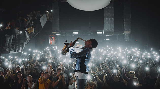 Zkracování spánku je zákeřné, následky přicházejí pomalu, varuje psychiatr a DJ