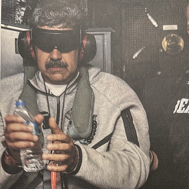 Zveřejnili fotku Madura po zatčení, jeho teplákovka Nike se rázem stala hitem sítí