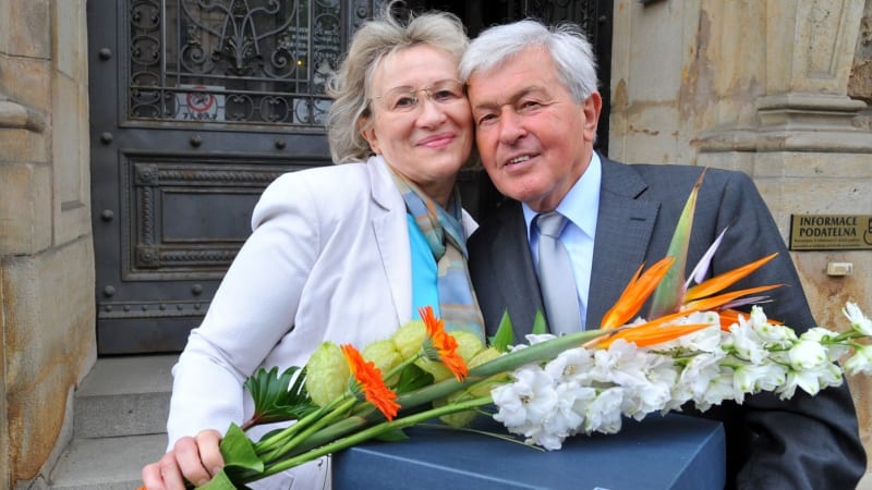 Zpěvákovi Jožkovi Černému zničil první manželství tchán. Zabránil mu vídat se i s dcerou