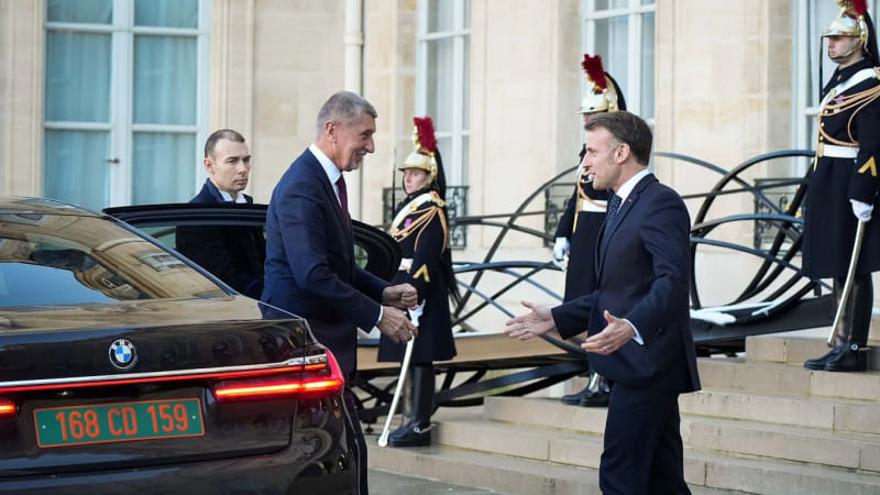 V muniční iniciativě lze pokračovat, řekl Babiš. Česko na ni ale nebude dávat peníze