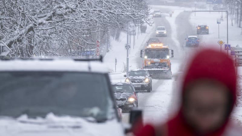 Meteorologové varují před pátkem. Přijde zásadní zlom, čekejte komplikace