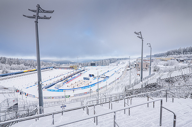 Vítr rozfoukal oberhofský program. Francouzky nestihnou jediný trénink