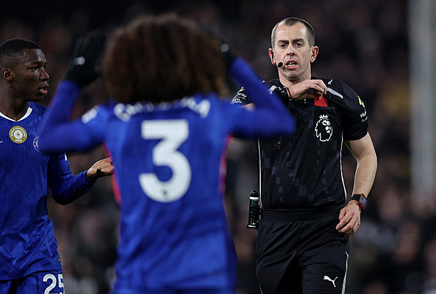 ONLINE: Červená pro Chelsea, Bournemouth otáčí. V akci i City a Everton