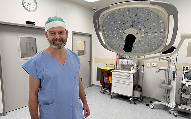 Vsadili jsme na plazmu, říká primář urologie o šetrné operaci prostaty