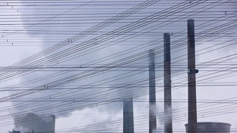 Pozor na nový trik „energošmejdů“: Zneužívají boj dodavatelů o zákazníky