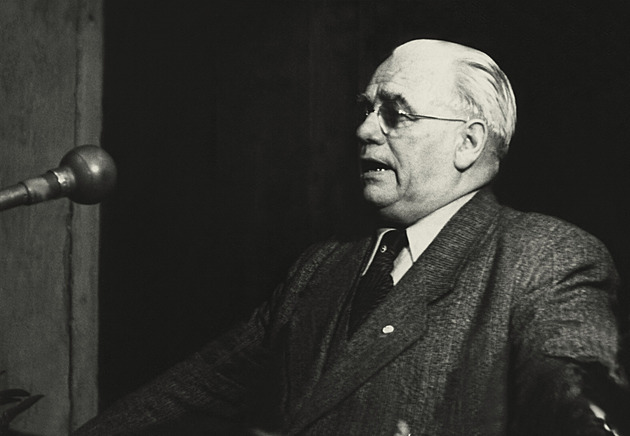 Nevinný přehmat? Jak východoněmecký prezident zavinil v redakci deníku infarkt