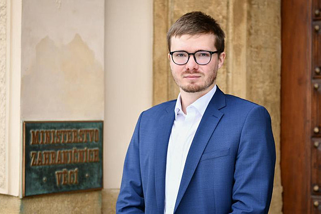 U Macinky skončil tiskový mluvčí