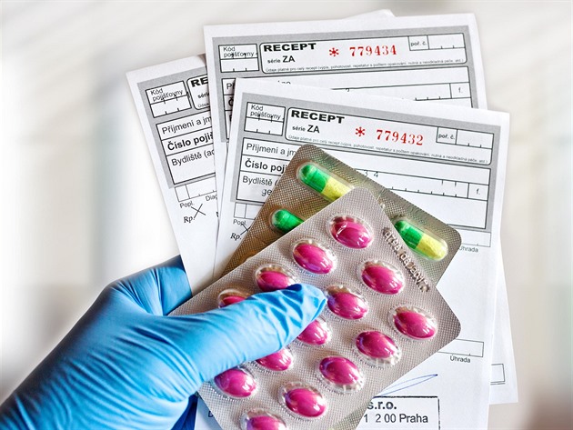 Léky přes zásilku i recepty bez doktora. Změny mohou zvýšit pravomoci lékárníků