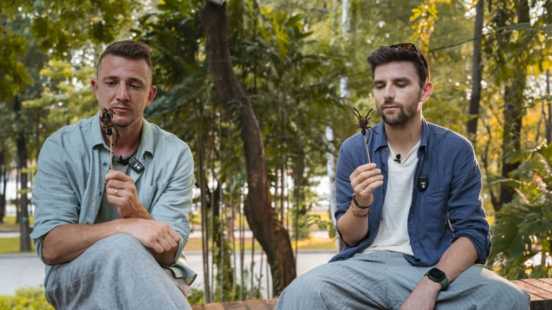 Smažená tarantule? V pohodě, míní moderátor Asia Express Štáfek. Přiznal, co mu dělalo problém
