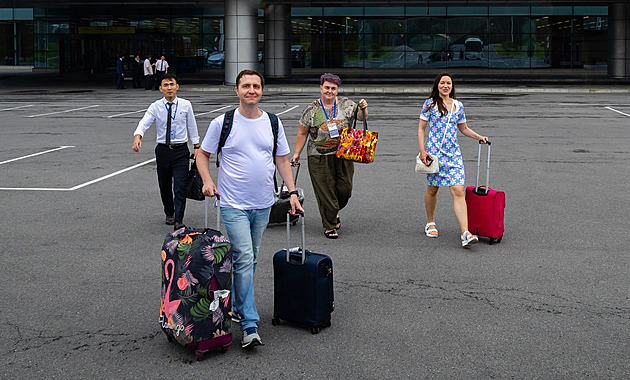 Ruští turisté berou KLDR útokem. Jako za časů SSSR, chválí si atmosféru v zemi