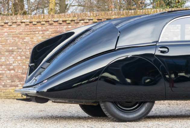 Tatrovka ve slevě. Za aerodynamickou legendu 77a chtějí už jen 20,5 milionu