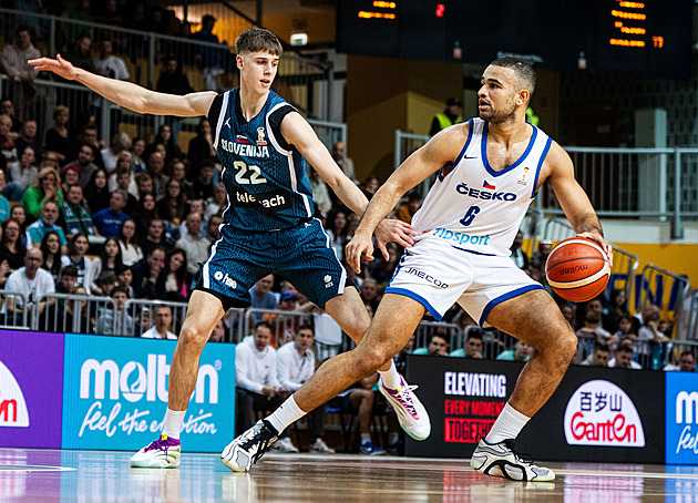 Čechy po pauze smetla slovinská kanonáda. V kvalifikaci o MS poprvé padli