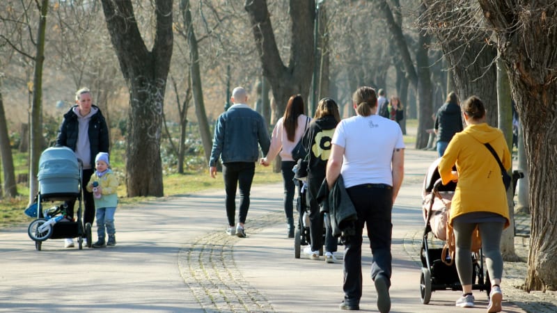 Teploty vystřelí k 16 stupňům, má to ale podmínku. RADAR ukazuje, jak bude přímo u vás
