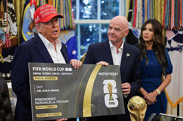 Trump po útoku na Írán uvítá íránské hráče v USA. Fotbal zase spojuje, říká Infantino