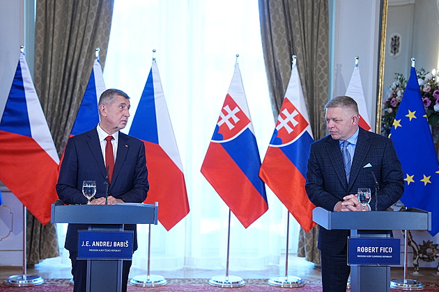 Strategická spolupráce a úsilí o mír. Česko a Slovensko spojí nové memorandum