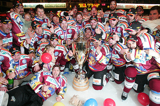 Páni, to je tak dávno! Hvězdy vzpomínají, jak Sparta a Pardubice bojovaly o titul