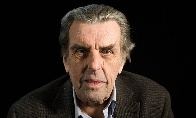 Od zlatníka k filozofovi i ministrovi. Disident Jan Sokol zkulturnil i Wikipedii