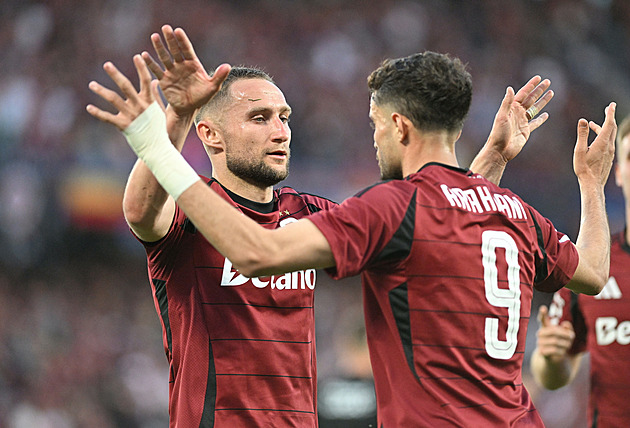 ONLINE: Sparta - Jablonec 2:0, Rrahmani zvýšil, Azaka je krátce po nástupu vyloučen