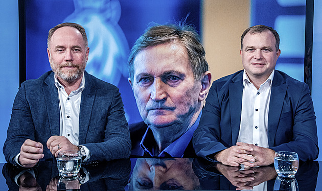 Přímý postup nebude. Šéfové extraligy i o zákulisí vztahů s Dědkem a Hadamczikem