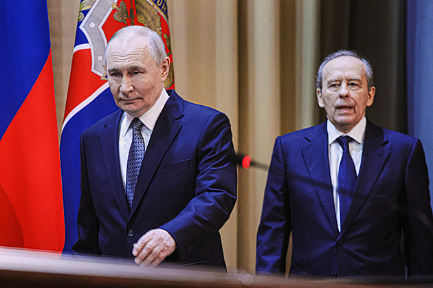 Putin jako viditelný terč. Jeho ochranku děsí pouliční kamery i mobily kolegů